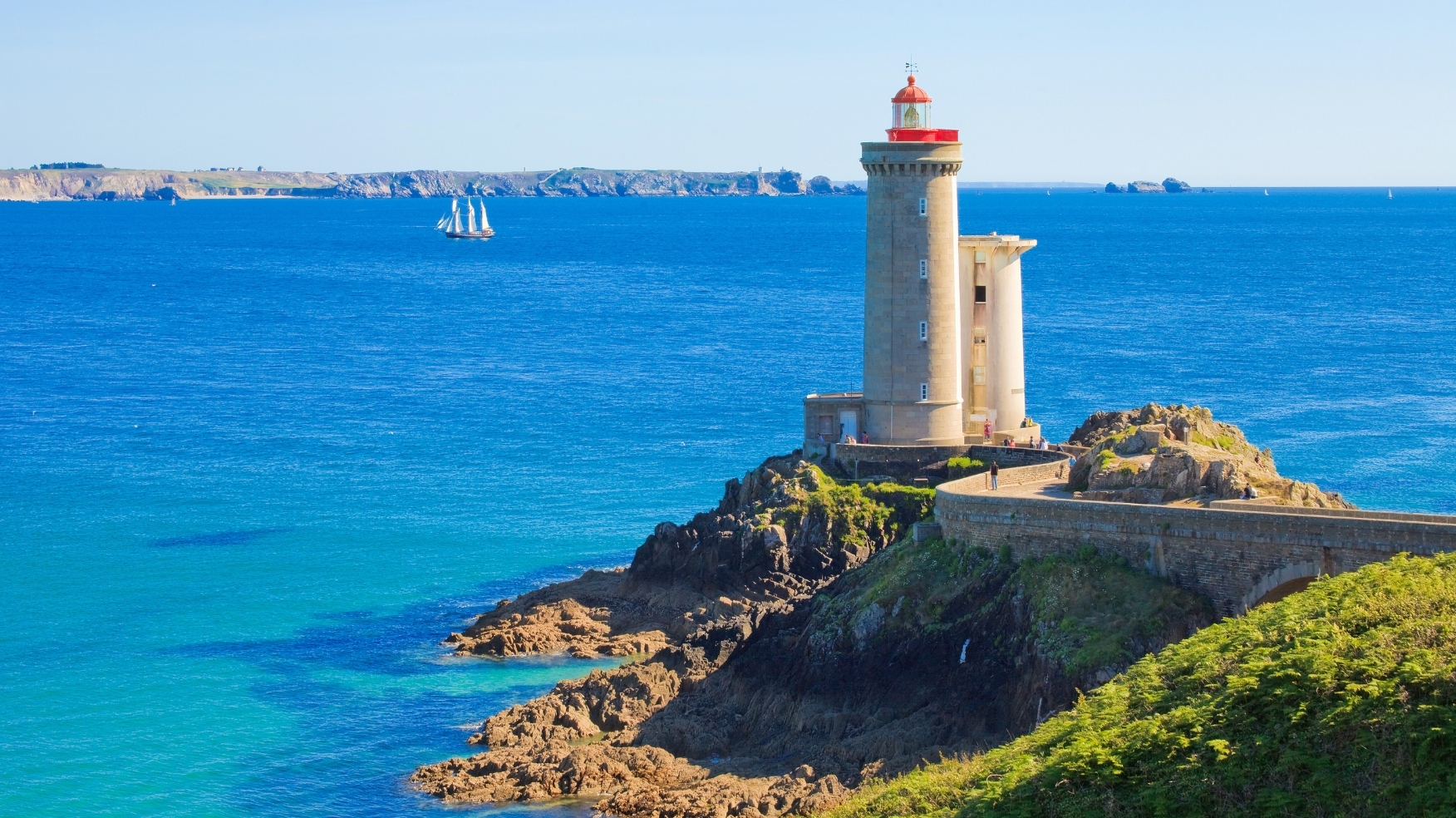 ecole-de-commerce-ipac-bachelor-factory-brest