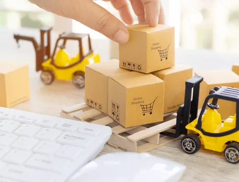 5 métiers après une formation en logistique et transport 