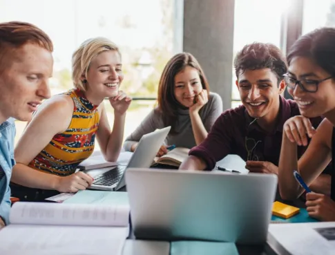 Comment intégrer Ipac Bachelor Factory Toulouse à la rentrée ?