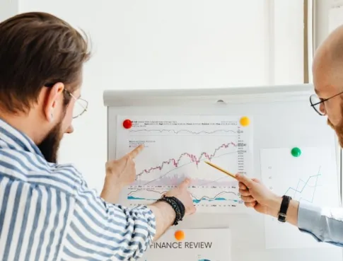 Soft skills et savoir-être : la clé du succès pour les futurs financiers