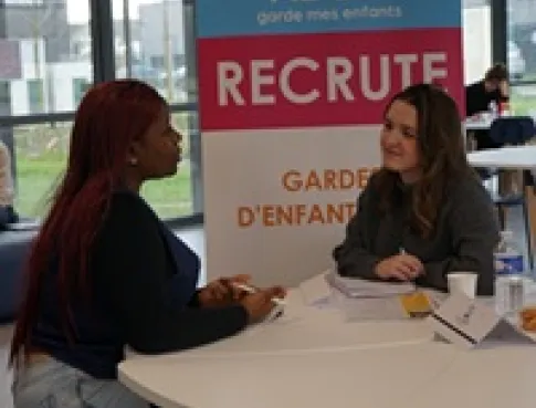 &Eacute;cole tourn&eacute;e vers l'emploi &agrave; Angers