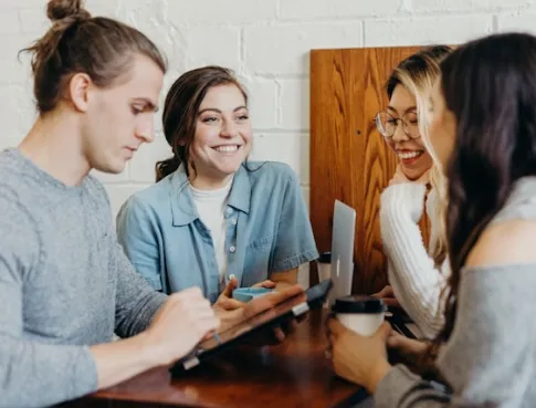 Former les communicants de demain