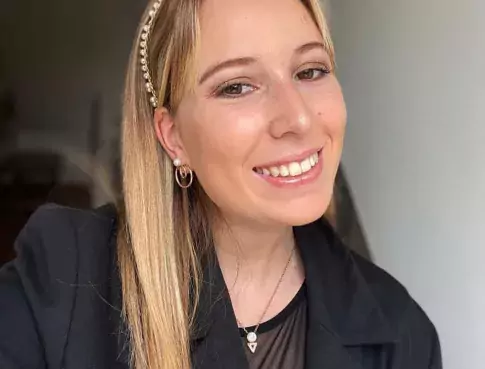 Découvre le Bachelor Marketing Communication 360 avec Chloé 