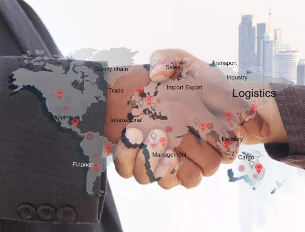 qu-est-ce-qu-un-commercial-export-ecole-ipac-bachelor-factory-bordeaux-formation-bachelor-commerce-marketing-negociation