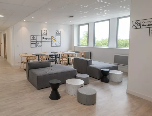 ipac-bachelor-factory-brest