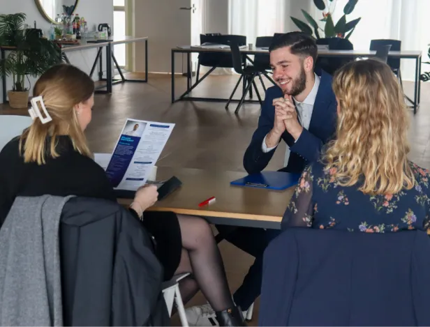 questions-en-entretien-embauche-ipac-bachelor-factory-lyon-ecole-commerce