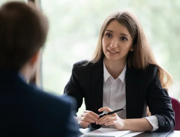 Fidéliser-les-jeunes-diplômés-un-vrai-défi-RH-Ipac-Bachelor-Factory-Grand-Genève-0