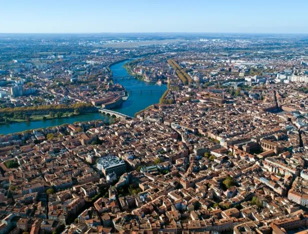 Ipac-Bachelor-Factory-Toulouse-vie-étudiante-soleil-reussite