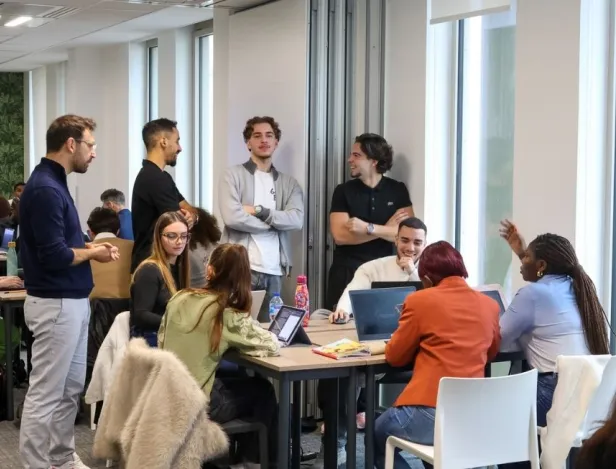 parcours-en-cinq-ans-etudes-superieures-bachelor-mba-ecole-de-commerce-ipacbachelorfactory-lyon