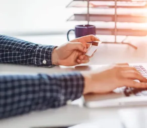 b3-ecole-de-commerce-bachelor-achat-vignette