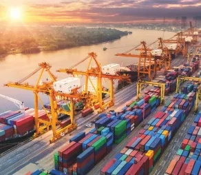 b3-ecole-de-commerce-bachelor-logistique-et-transport-b3