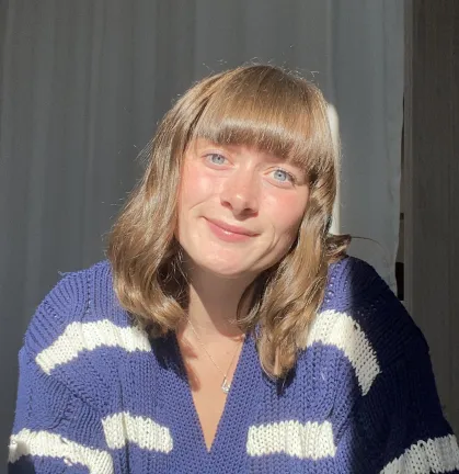 Julie-B