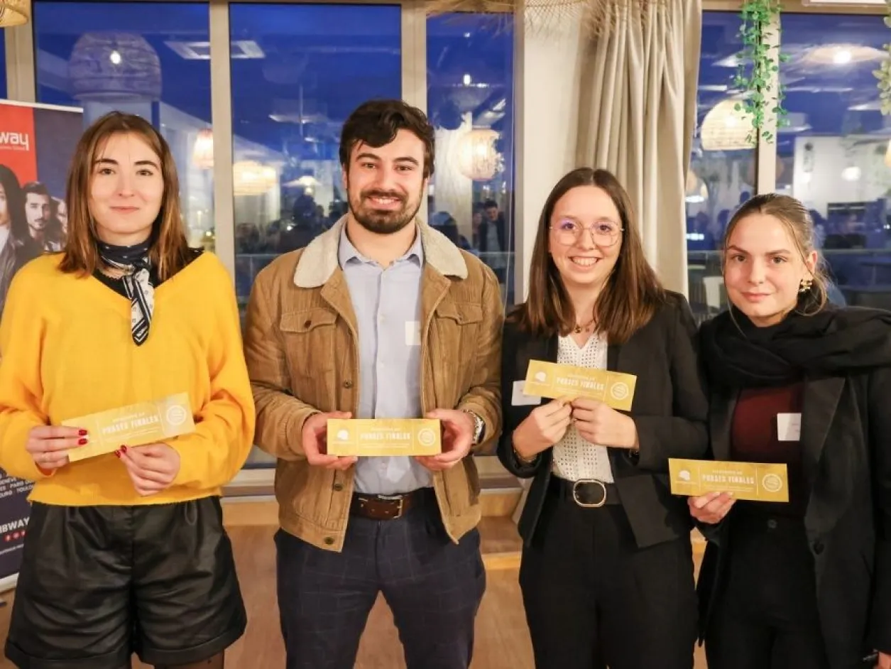 finalistes-les-negociales-phase-de-qualification-ipacbachelorfactory-lyon-ecole-de-commerce